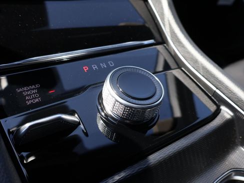 New 2026 Jeep Grand Cherokee L Limited image 39