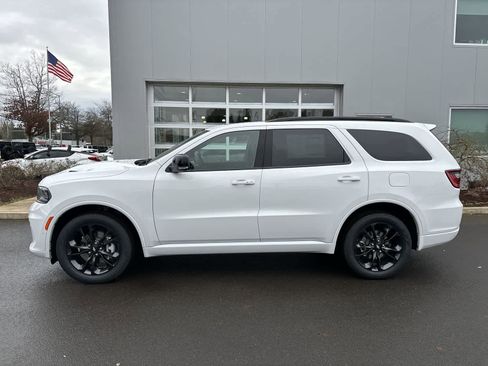 New 2026 Dodge Durango GT image 2