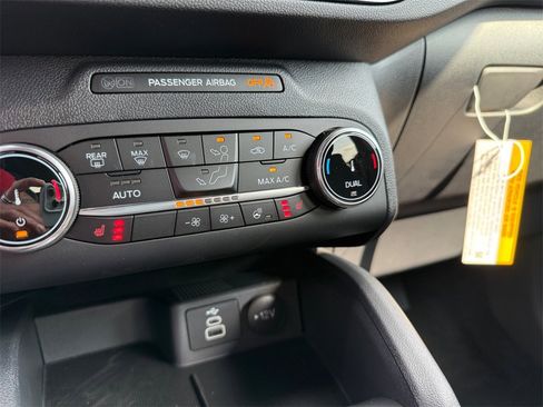 New 2025 Ford Escape ST-Line Elite image 21