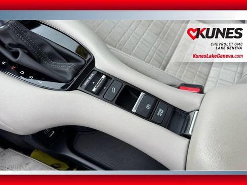 Used 2024 Honda HR-V LX image 25