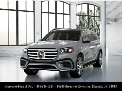 New 2026 Mercedes-Benz GLS 580 4MATIC image 41