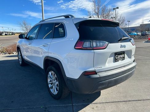 Used 2019 Jeep Cherokee Latitude w/ Popular Appearance Group image 6