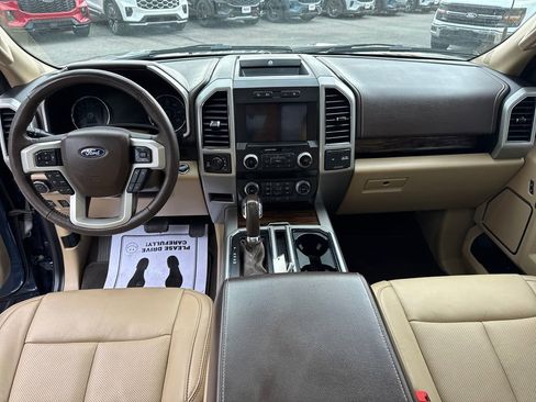 Used 2019 Ford F150 Lariat w/ Equipment Group 502A Luxury AWD/4WD image 14