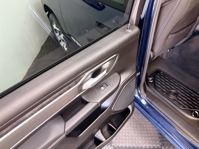 Used 2023 RAM 1500 Big Horn AWD/4WD image 41