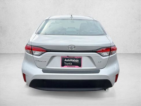 Used 2024 Toyota Corolla LE image 5