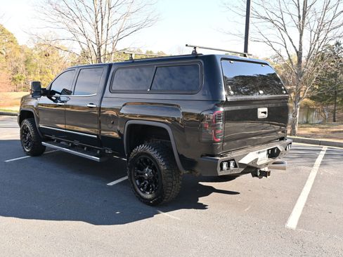 Used 2019 GMC Sierra 3500 Denali w/ Duramax Plus Package image 3