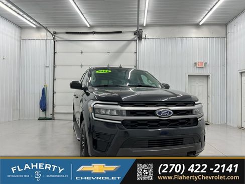 Used 2022 Ford Expedition XLT AWD/4WD image 1