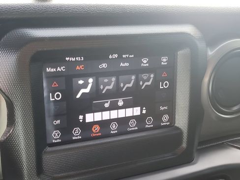 Used 2019 Jeep Wrangler Unlimited Sport S AWD/4WD image 22