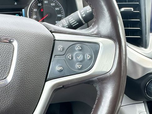 Used 2019 GMC Acadia SLT FWD image 22