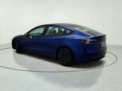 Used 2025 Tesla Model 3 Long Range RWD image 12