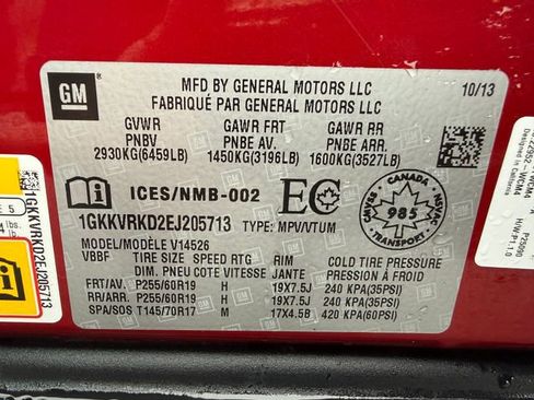 Used 2014 GMC Acadia SLT image 18