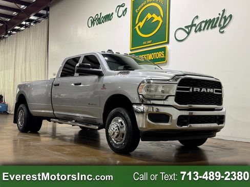 Used 2021 RAM 3500 Tradesman AWD/4WD image 1