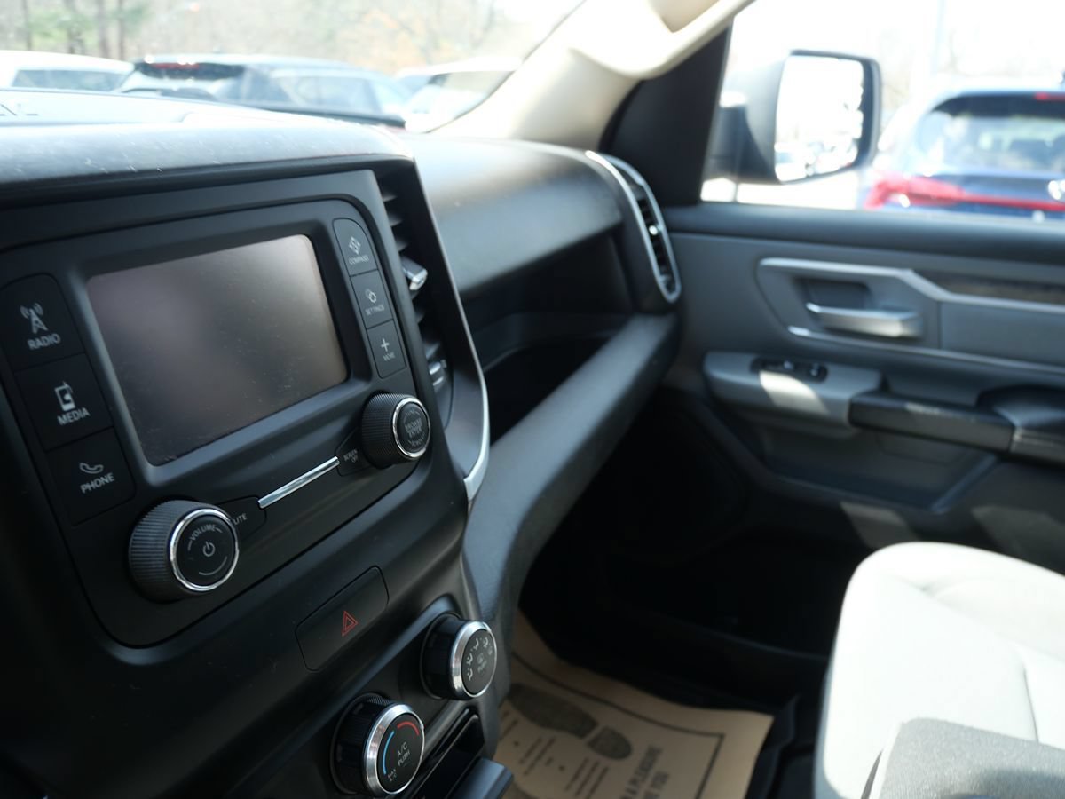 Used 2020 RAM 1500 Big Horn AWD/4WD image 13