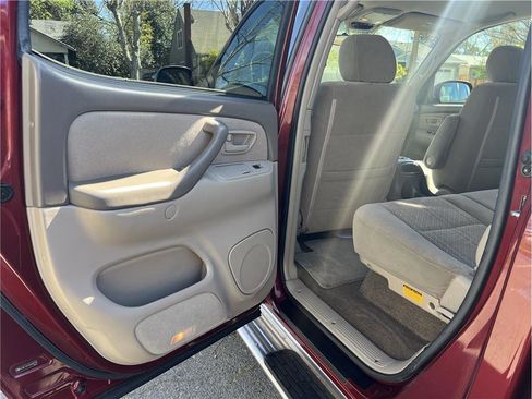 Used 2005 Toyota Tundra SR5 image 10