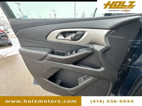 Certified 2023 Chevrolet Traverse LT image 23