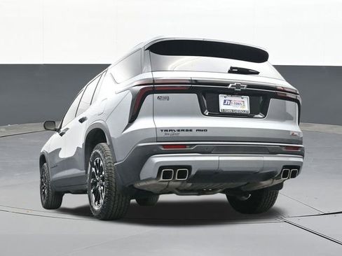 Used 2024 Chevrolet Traverse Z71 w/ LPO, Floor Liner Package image 48