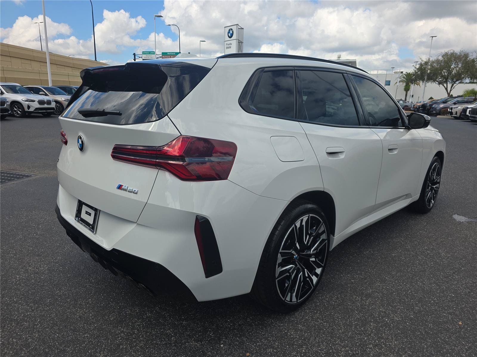 Used 2025 BMW X3 M50 w/ M Sport Professional Package AWD/4WD image 3