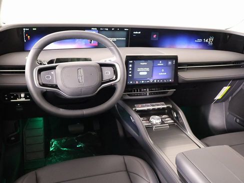 New 2026 Lincoln Nautilus Premier w/ Equipment Group 102A image 2