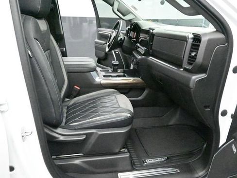Used 2023 Chevrolet Silverado 1500 RST w/ All Star Edition Plus AWD/4WD image 25