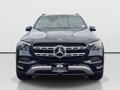 Used 2024 Mercedes-Benz GLE 350 4MATIC w/ Driver Assistance Package image 9