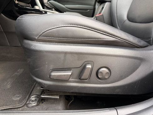 Used 2022 Kia Seltos EX image 14