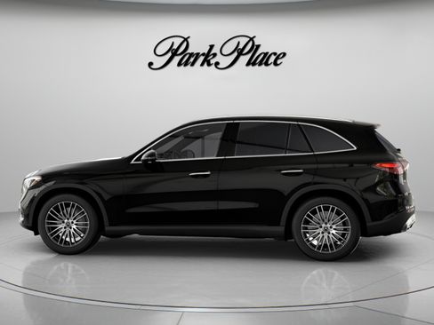 Used 2026 Mercedes-Benz GLC 300 image 8