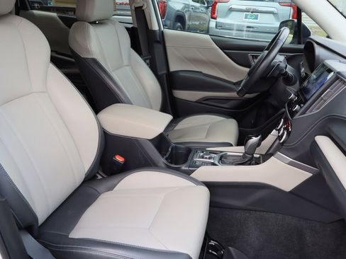 Used 2022 Subaru Forester Limited AWD/4WD image 30