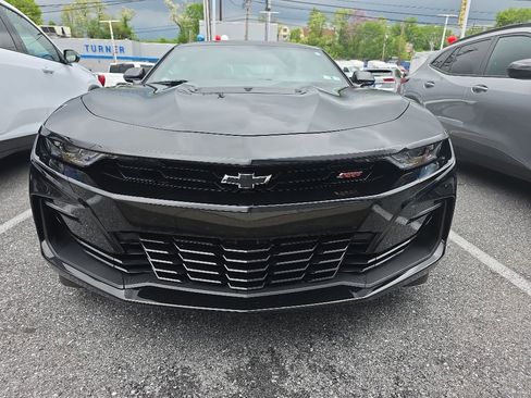 Used 2023 Chevrolet Camaro SS RWD image 4