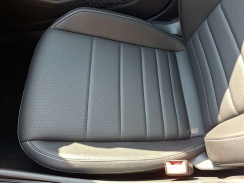 Used 2023 Volkswagen Jetta SE w/ Panoramic Sunroof Package FWD image 26