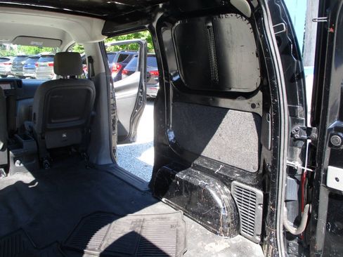 Used 2014 Nissan NV200 SV w/ Technology Package FWD image 26