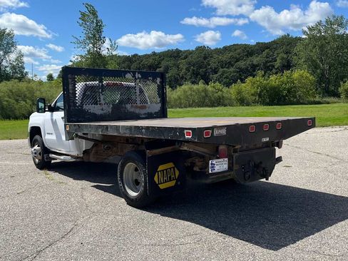 Used 2015 Chevrolet Silverado 3500 W/T w/ Snow Plow Prep Package image 5