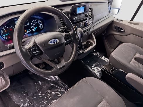 Used 2020 Ford Transit 150 XL RWD image 7