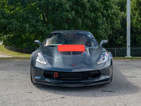 Used 2019 Chevrolet Corvette Z06 image 4