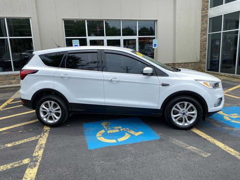 Used 2019 Ford Escape SE AWD/4WD image 15