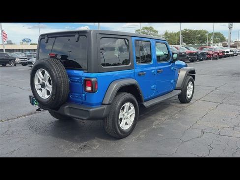 Used 2023 Jeep Wrangler Unlimited Sport AWD/4WD image 8