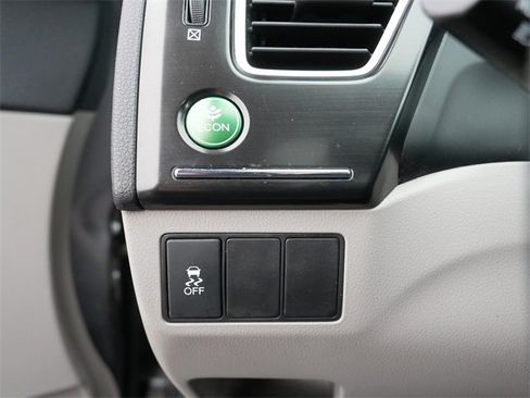 Used 2013 Honda Civic EX-L image 18