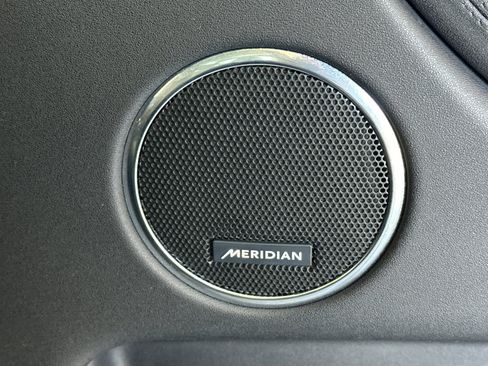 Used 2025 Land Rover Discovery Sport S AWD/4WD image 34