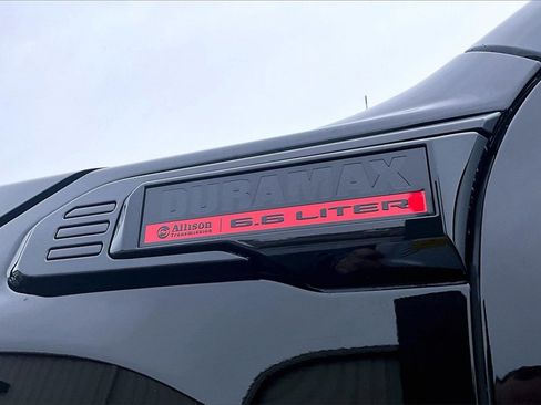 Used 2025 GMC Sierra 2500 AT4X w/ AT4X AEV Edition image 8