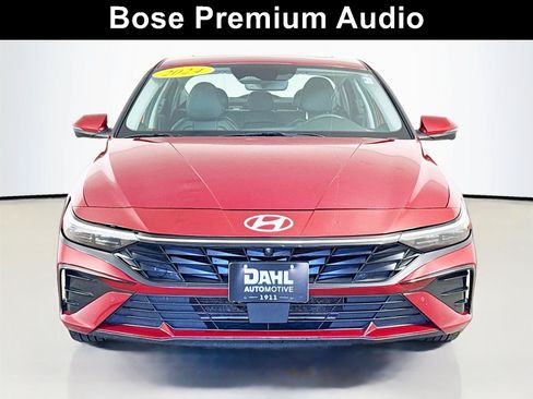 Used 2024 Hyundai Elantra Limited FWD image 3