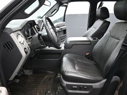 Used 2015 Ford F250 Lariat w/ Lariat Ultimate Package image 12