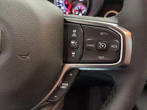 Used 2026 RAM 1500 Big Horn w/ Night Edition AWD/4WD image 17