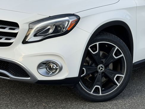 Used 2019 Mercedes-Benz GLA 250 image 4