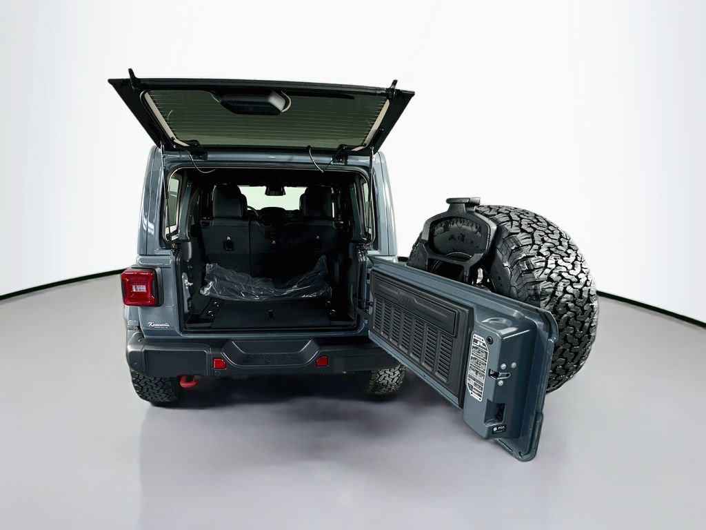 New 2026 Jeep Wrangler Unlimited Rubicon AWD/4WD image 15