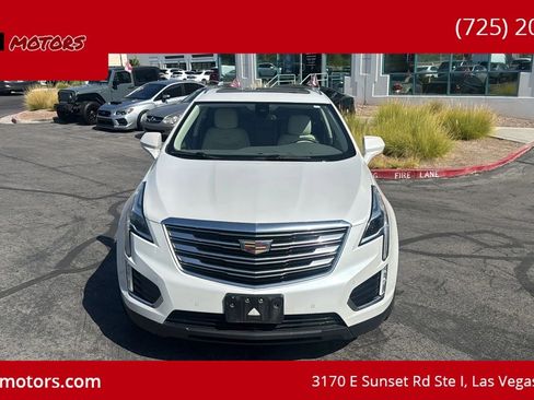 Used 2019 Cadillac XT5 Premium Luxury AWD/4WD image 2