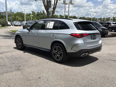 Certified 2025 Mercedes-Benz GLC 300 4MATIC image 5