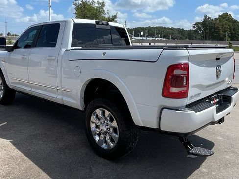 Used 2023 RAM 2500 Limited AWD/4WD image 4