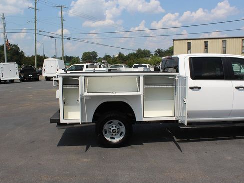 Used 2024 Chevrolet Silverado 2500 W/T w/ WT Convenience Package AWD/4WD image 17