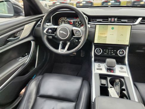 Used 2022 Jaguar XF R-Dynamic SE image 13