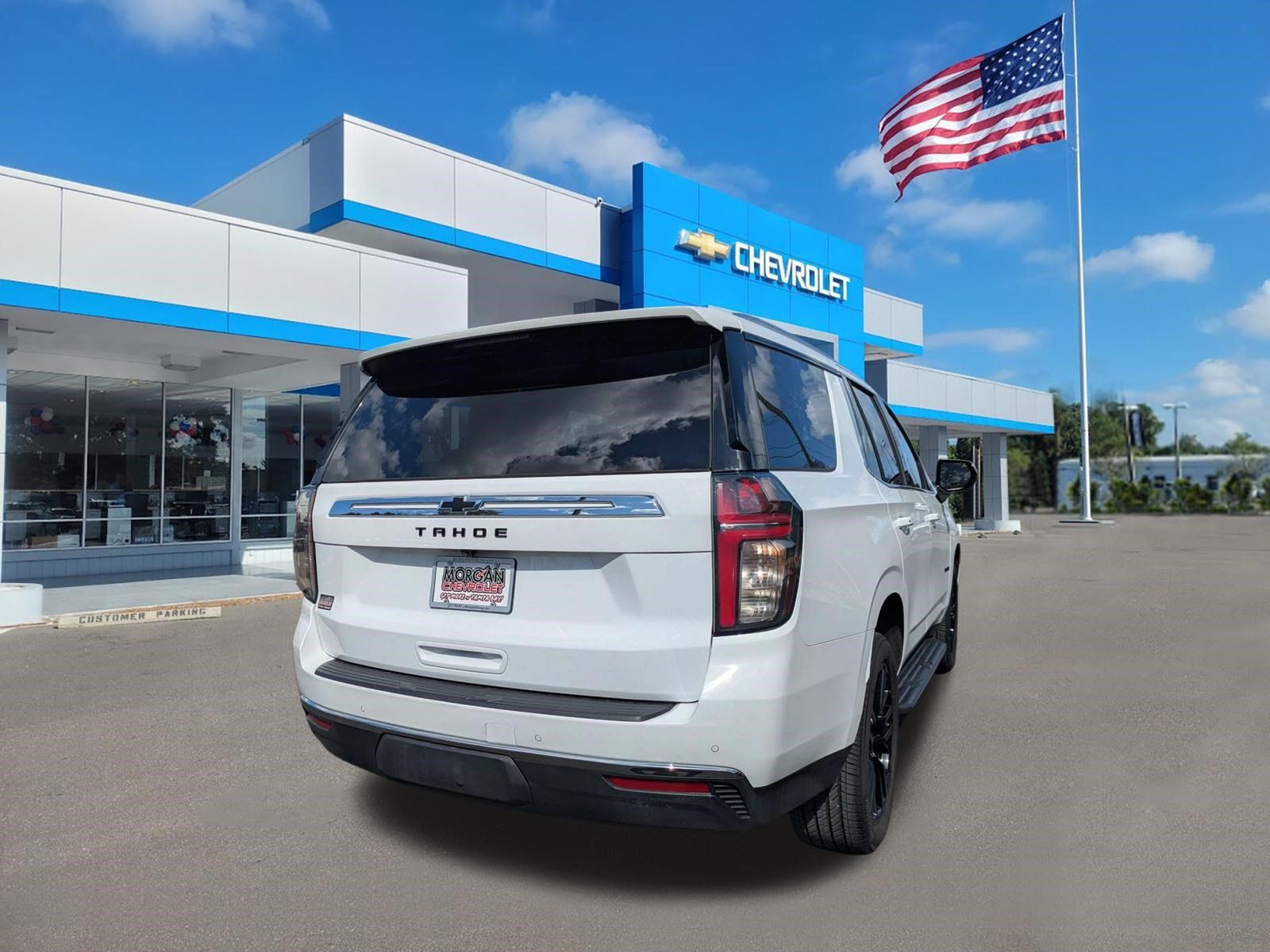 Used 2023 Chevrolet Tahoe LS w/ Driver Alert Package AWD/4WD image 3