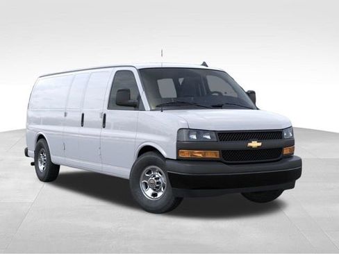 New 2026 Chevrolet Express 2500 Extended w/ Driver Convenience Package RWD image 7